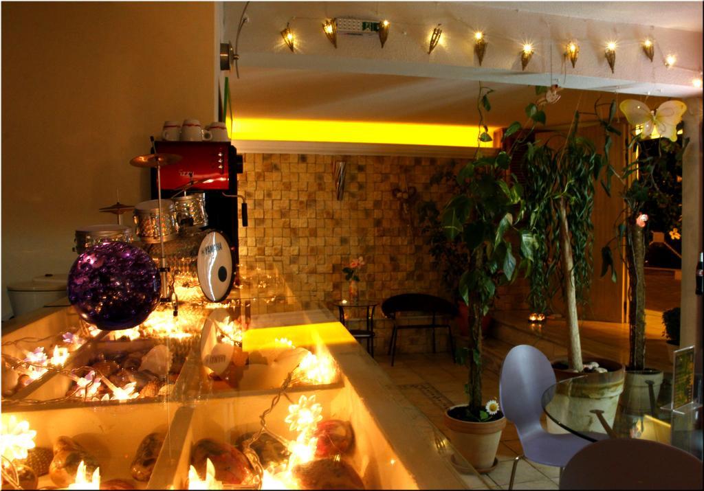 Hotel Kostis Skiathos Chora Extérieur photo