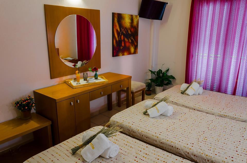 Hotel Kostis Skiathos Chora Extérieur photo