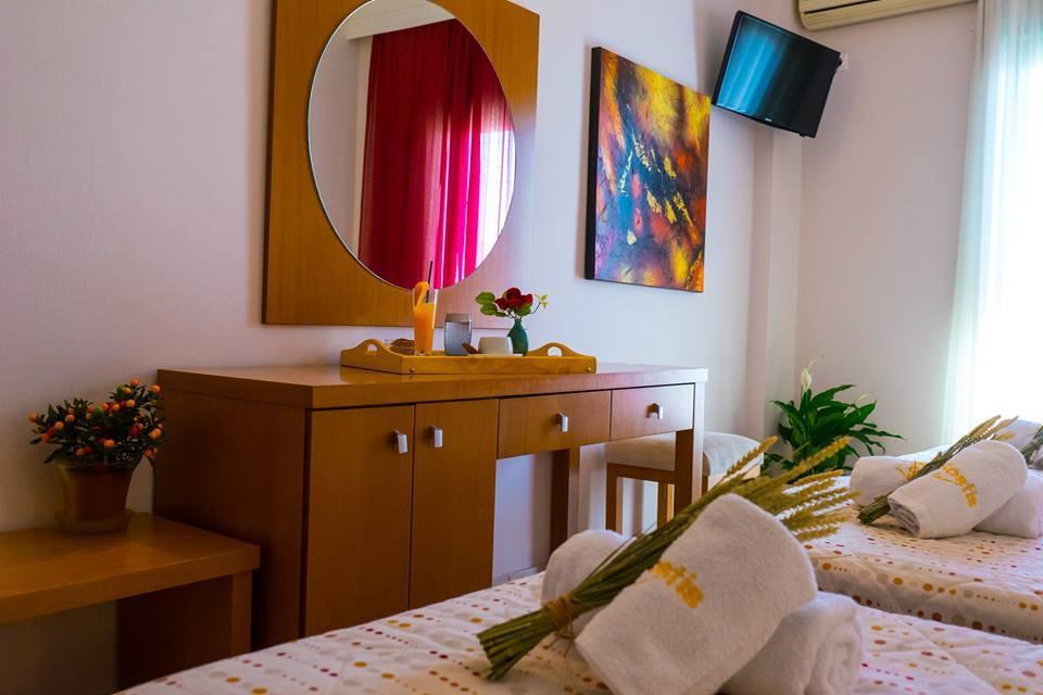 Hotel Kostis Skiathos Chora Extérieur photo